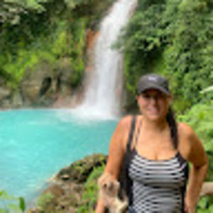 Meet your Posher, Lizbet